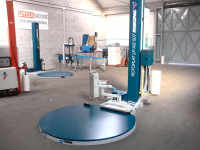Rotoplat 507automatica LP-AS Eurocom (6).jpg Avvolgipallet con telecomando azienda legumi Nola (NA)